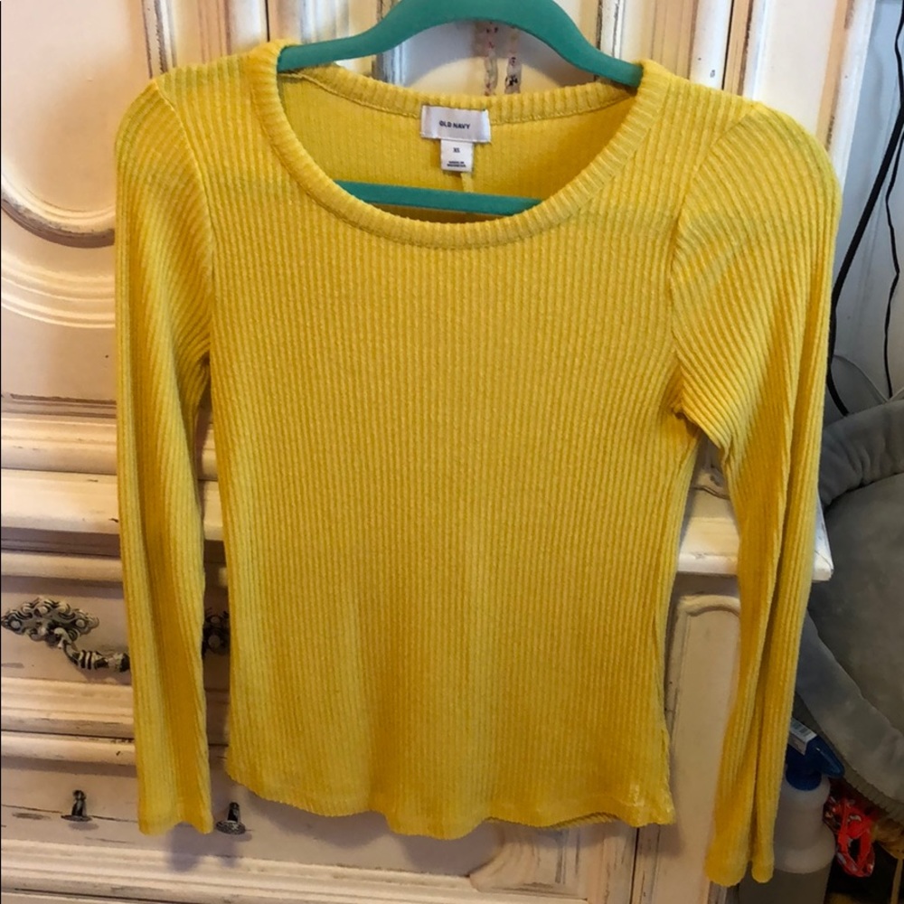 Yellow top